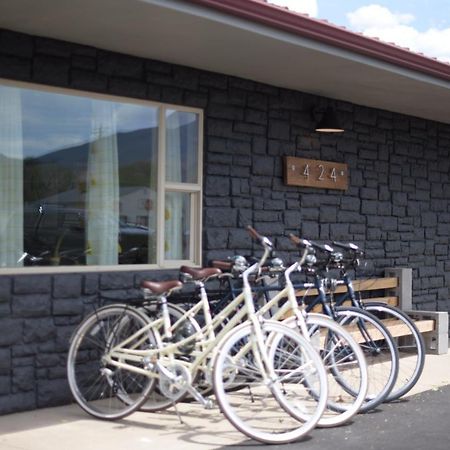 Spoke And Vine Motel Palisade Zewnętrze zdjęcie